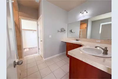 13049 SE Meadehill Ave, Happy Valley, OR 97086 - Photo 10