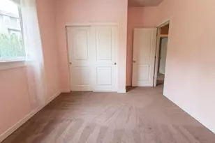 13049 SE Meadehill Ave, Happy Valley, OR 97086 - Photo 4