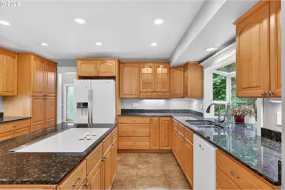 725 Carrera Ln, Lake Oswego, OR 97034 - Photo 10