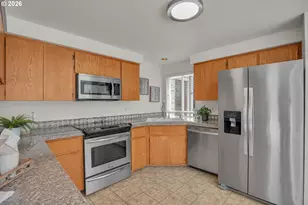 16058 SW Dewberry Ln, Portland, OR 97223 - Photo 12