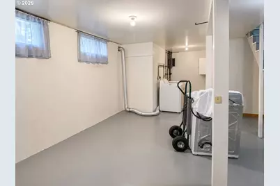 4300 N Montana Ave, Portland, OR 97217 - Photo 8