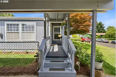 655 NE Burnett Rd #15, McMinnville, OR 97128 - Photo 4