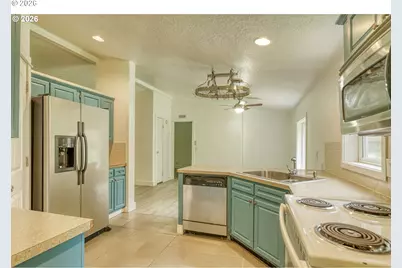70407 Schumacher Rd, Rainier, OR 97048 - Photo 16
