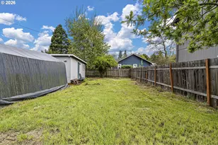 640 N Garden Way, Eugene, OR 97401 - Photo 10