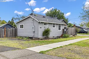 640 N Garden Way, Eugene, OR 97401 - Photo 2