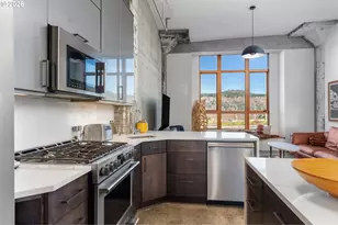 314 Columbia St, Hood River, OR 97031 - Photo 12