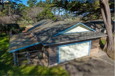 1260 Jackson Ave SW, Bandon, OR 97411 - Photo 1