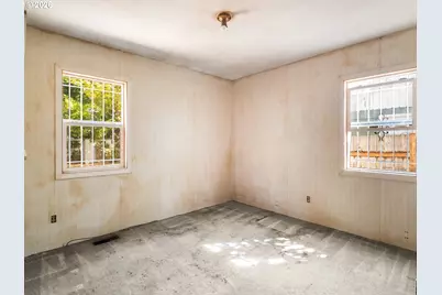 5419 SE Steele St, Portland, OR 97206 - Photo 12