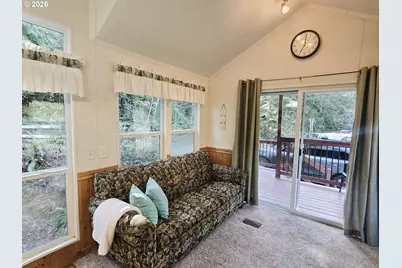 89491 Sutton Pl, Florence, OR 97439 - Photo 4