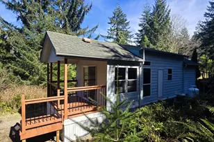 89491 Sutton Pl, Florence, OR 97439 - Photo 2