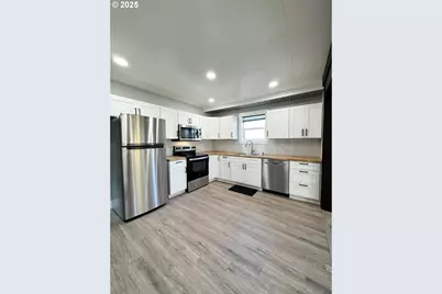 971 Walnut St, Baker City, OR 97814 - Photo 6