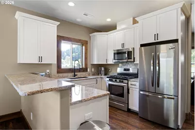 955 Oak Hill Rd, Roseburg, OR 97471 - Photo 16