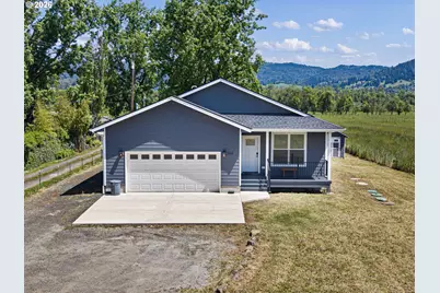 955 Oak Hill Rd, Roseburg, OR 97471 - Photo 1