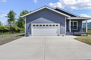 955 Oak Hill Rd, Roseburg, OR 97471 - Photo 4