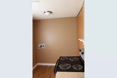 2906 E 12th St, Vancouver, WA 98661 - Photo 8