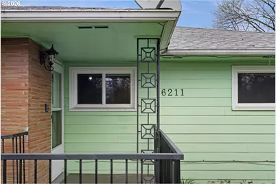 6211 SE Clatsop St, Portland, OR 97206 - Photo 4