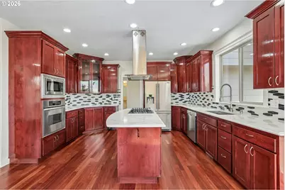 1727 NW Ogden St, Camas, WA 98607 - Photo 10