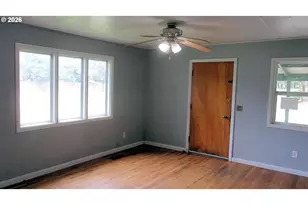 944 5th St, Lyons, OR 97358 - Photo 4