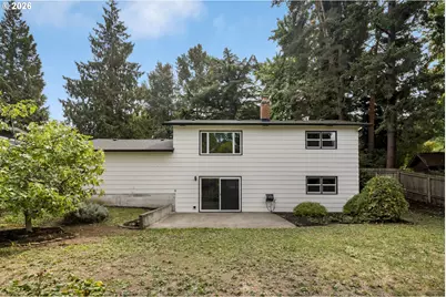 8825 SE Regents Dr, Milwaukie, OR 97222 - Photo 42