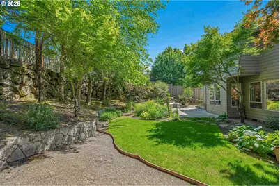 4823 Ireland Ln, West Linn, OR 97068 - Photo 42