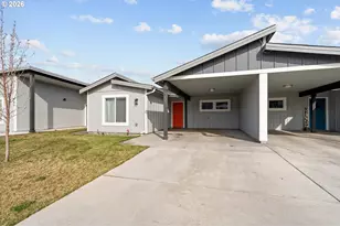 277 Merrick Ave, Umatilla, OR 97882 - Photo 2