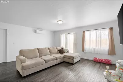 277 Merrick Ave, Umatilla, OR 97882 - Photo 10