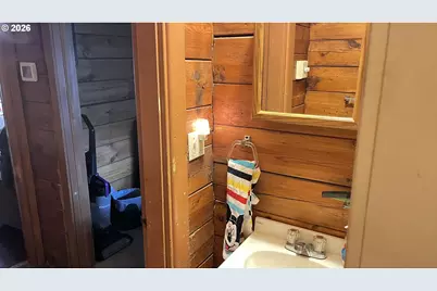 5405 N Highway 97, Klamath Falls, OR 97601 - Photo 12