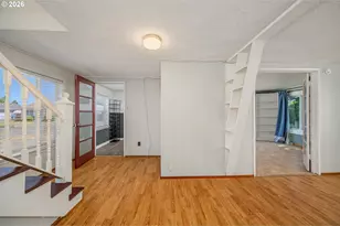 204 19th St, Springfield, OR 97477 - Photo 6