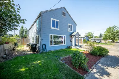 204 19th St, Springfield, OR 97477 - Photo 36