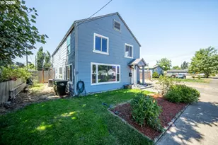 204 19th St, Springfield, OR 97477 - Photo 36