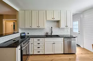 645 NW 5th Ave, Canby, OR 97013 - Photo 8