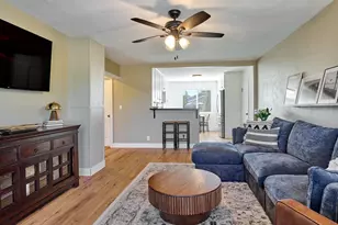645 NW 5th Ave, Canby, OR 97013 - Photo 6