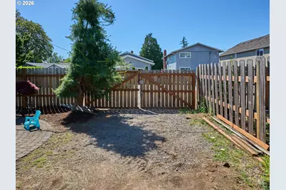 645 NW 5th Ave, Canby, OR 97013 - Photo 38