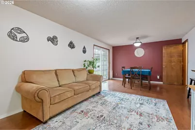 6952 C St, Springfield, OR 97478 - Photo 12