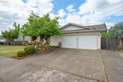 6952 C St, Springfield, OR 97478 - Photo 2