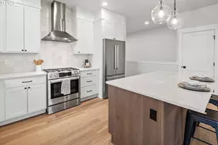 2200 SE Timber Country Dr, Warrenton, OR 97146 - Photo 8