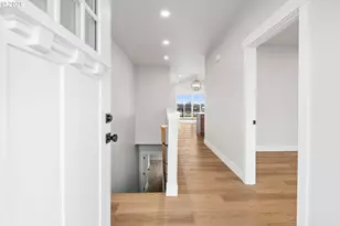 2200 SE Timber Country Dr, Warrenton, OR 97146 - Photo 4