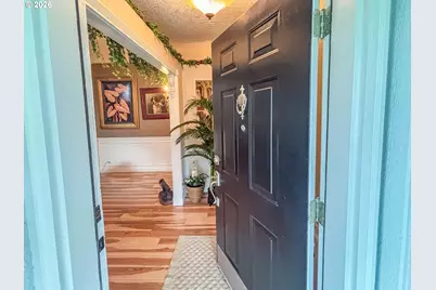 125 Rose Ave, Myrtle Creek, OR 97457 - Photo 6