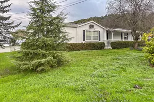 125 Rose Ave, Myrtle Creek, OR 97457 - Photo 36