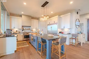 2012 NW Sierra Ln, Camas, WA 98607 - Photo 6