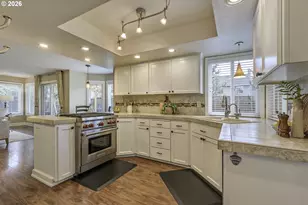 10680 SW Kiowa Ct, Tualatin, OR 97062 - Photo 12