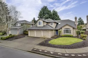 10680 SW Kiowa Ct, Tualatin, OR 97062 - Photo 2