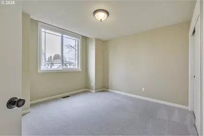 10680 SW Kiowa Ct, Tualatin, OR 97062 - Photo 36