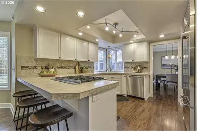 10680 SW Kiowa Ct, Tualatin, OR 97062 - Photo 14
