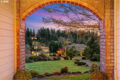 11830 SE Eastbourne Ln, Happy Valley, OR 97086 - Photo 8