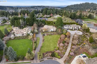 11830 SE Eastbourne Ln, Happy Valley, OR 97086 - Photo 6