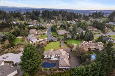 11830 SE Eastbourne Ln, Happy Valley, OR 97086 - Photo 48