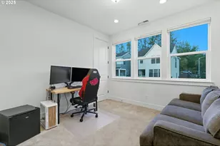 11542 NW Kearney St, Portland, OR 97229 - Photo 20