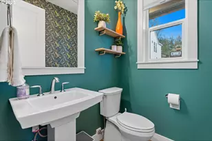 11542 NW Kearney St, Portland, OR 97229 - Photo 4