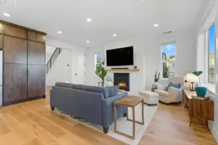 11542 NW Kearney St, Portland, OR 97229 - Photo 10